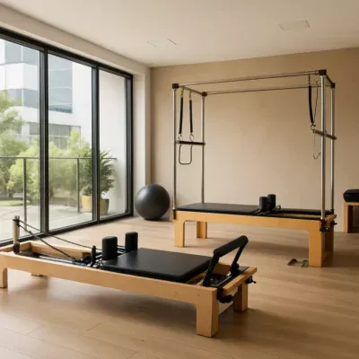 Moderno estúdio de Pilates em Mogi das Cruzes com equipamentos.